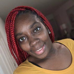 Meet your Posher, Brittany